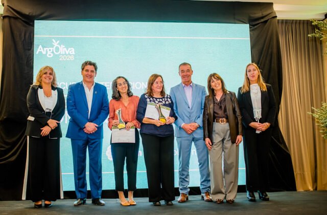 El vicegobernador de San Juan, Fabián Martín, participó este jueves de la Gala de Premiación del XV Encuentro Olivícola Internacional ArgOliva 2026