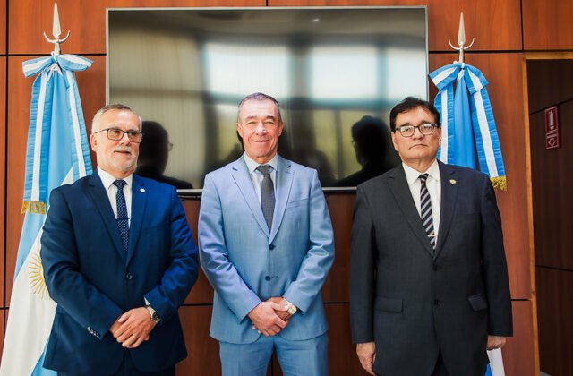 El vicegobernador recibió a autoridades judiciales de Chaco y San Juan