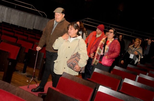 San Juan: Moliendo a Molière transforma la escena en una experiencia teatral de inclusión